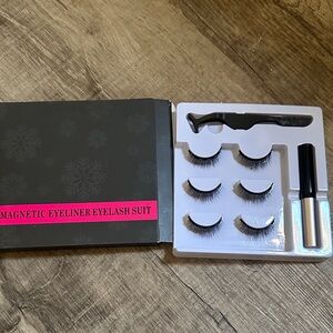 Magnetic Eyeliner Eyelash Set with Applicator